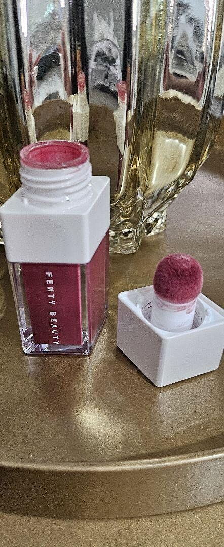 Fenty Beauty Shake N Play Blush Liquide Quit Wine'in Prune