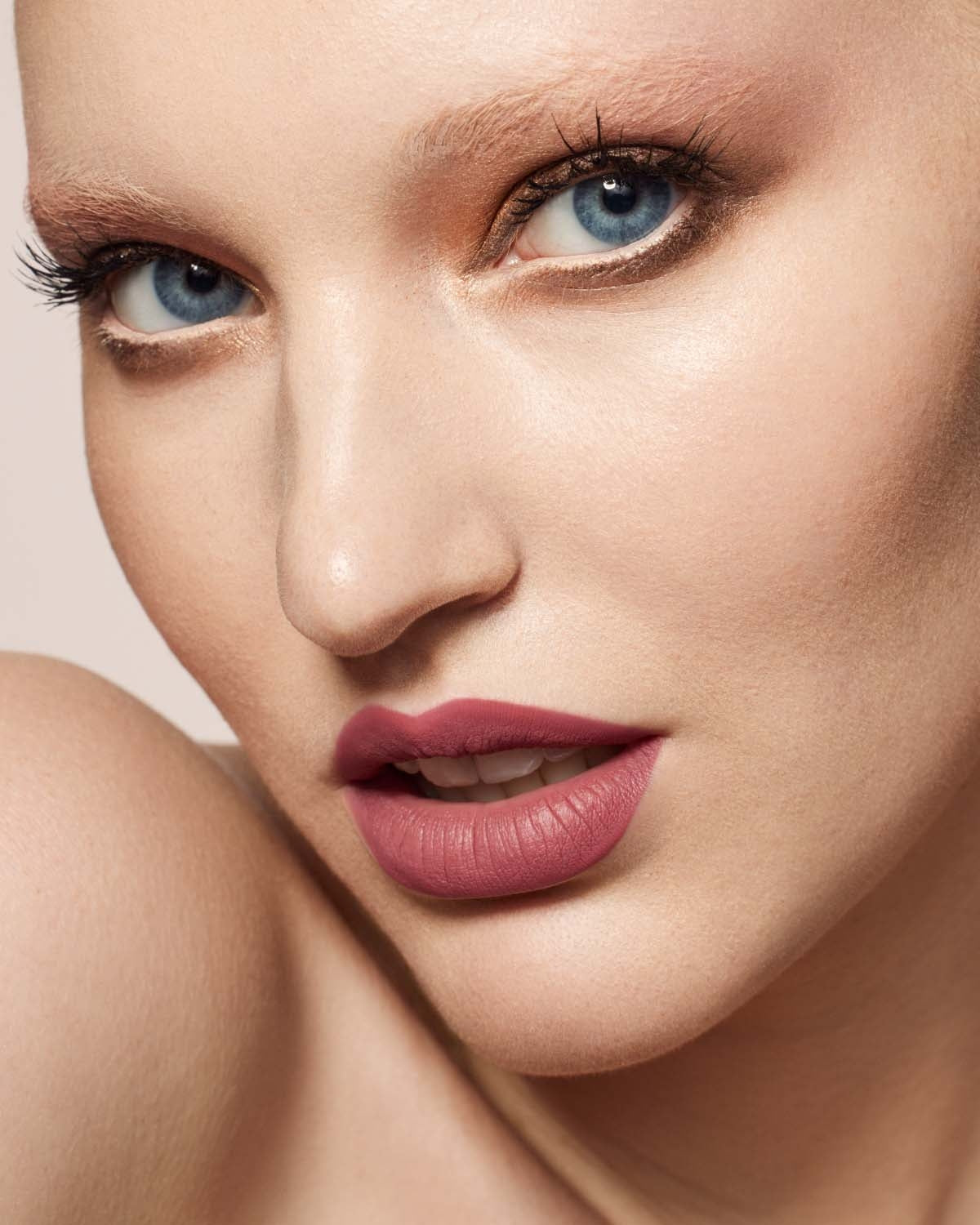 Fenty Beauty Stunna Lip Paint rouge à lèvres RiRi 4 ml mat
