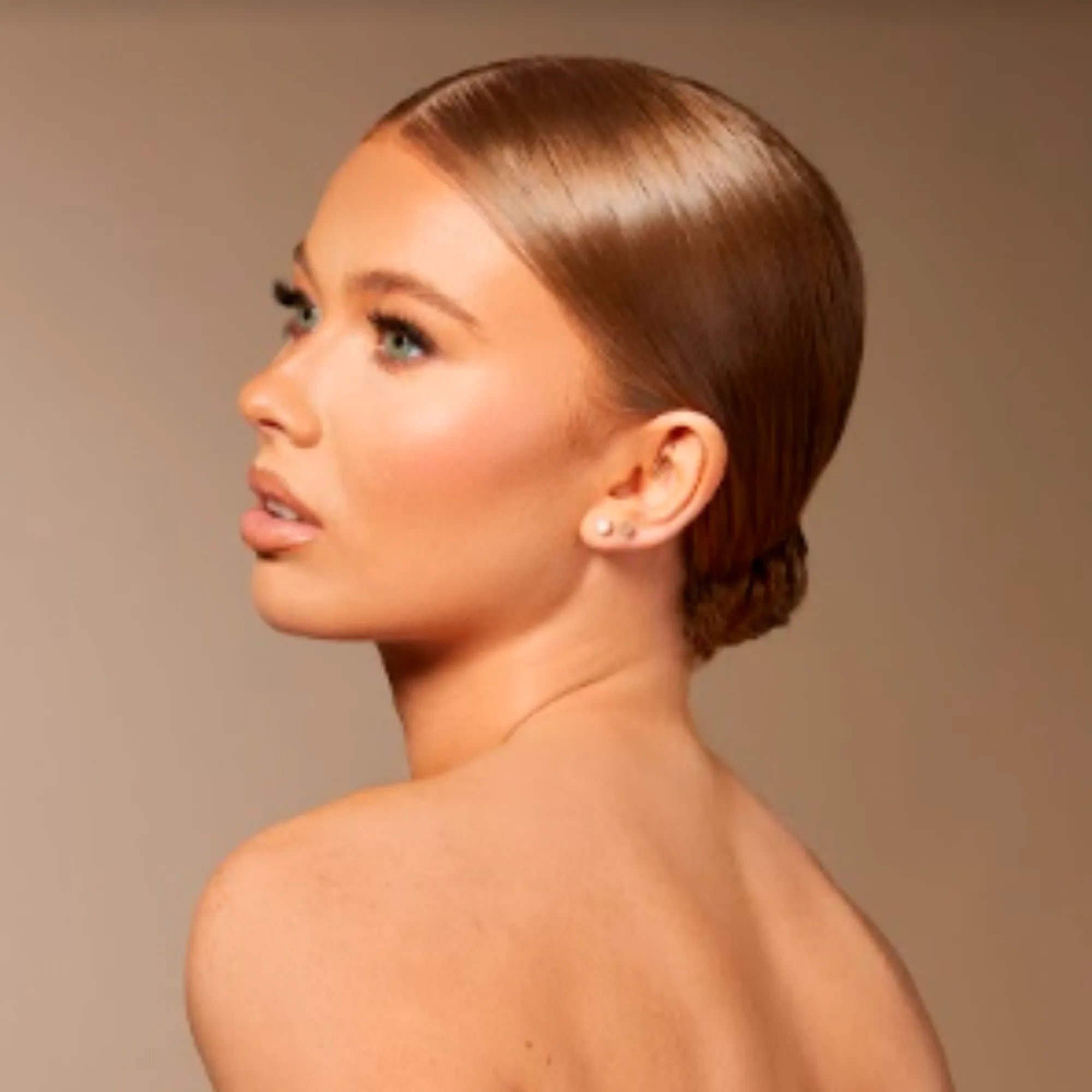 Be Perfect Lockdown Luxe Poudre compacte fixante 6 g