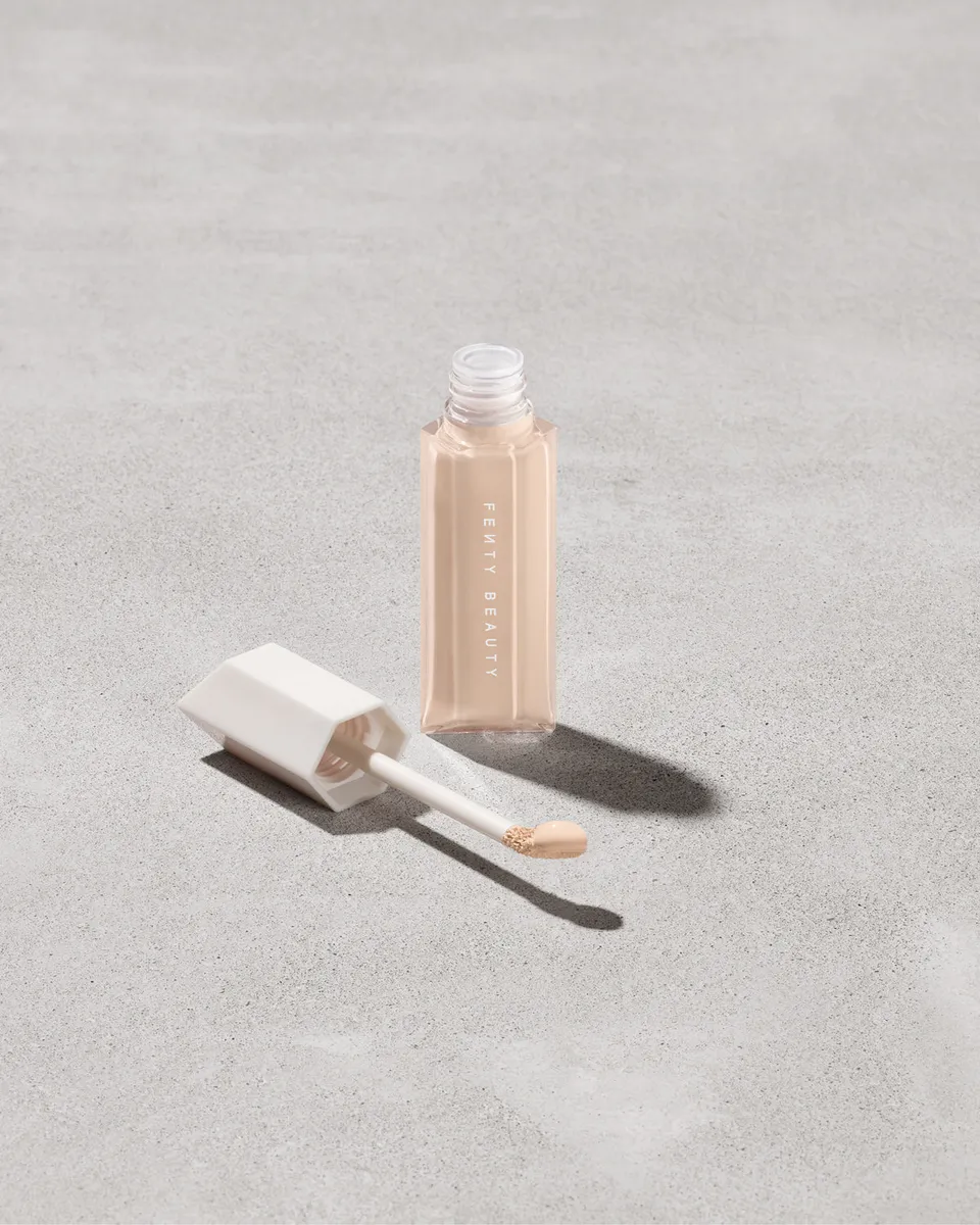 Fenty Beauty We're Even correcteur 150N 9mL hydratant