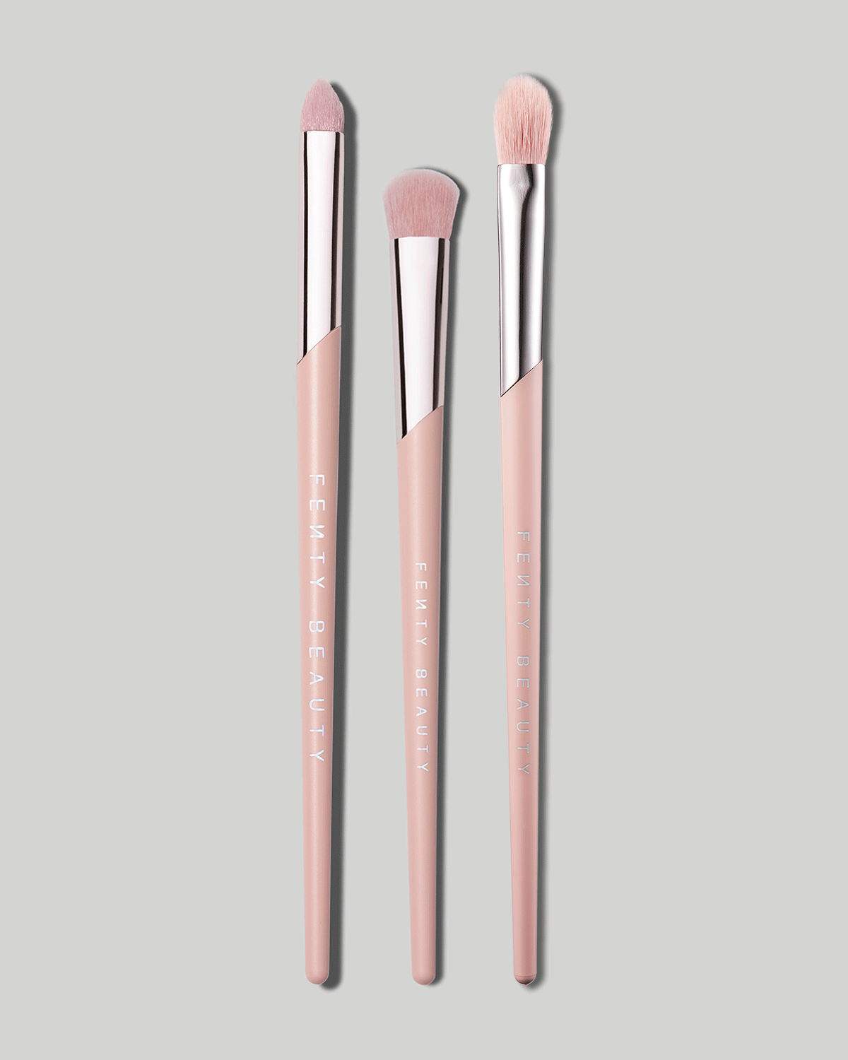 Fenty Beauty Set pinceaux et éponge bundle perso teint complet