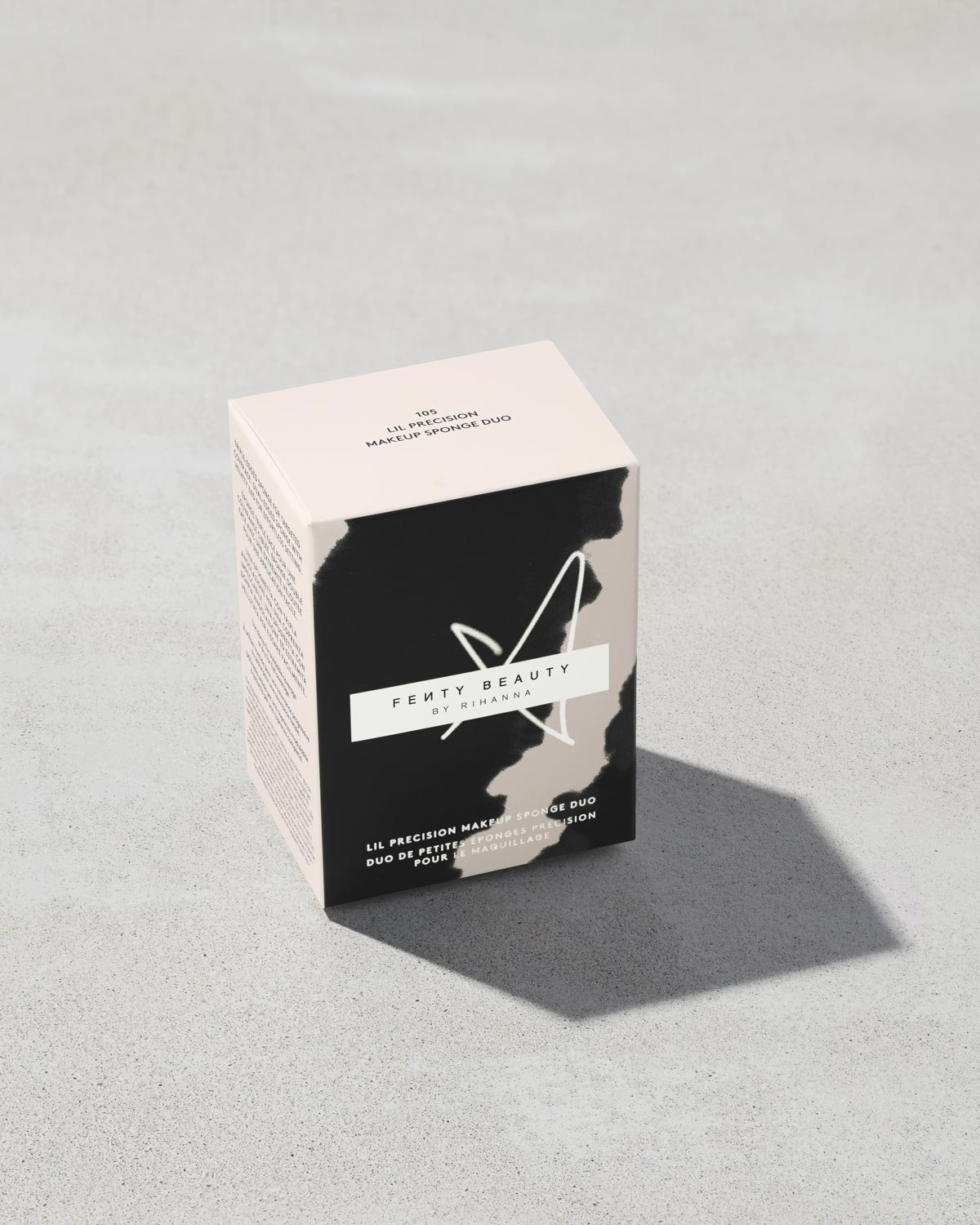 Fenty Beauty Lil Precision éponge maquillage duo 105 mini