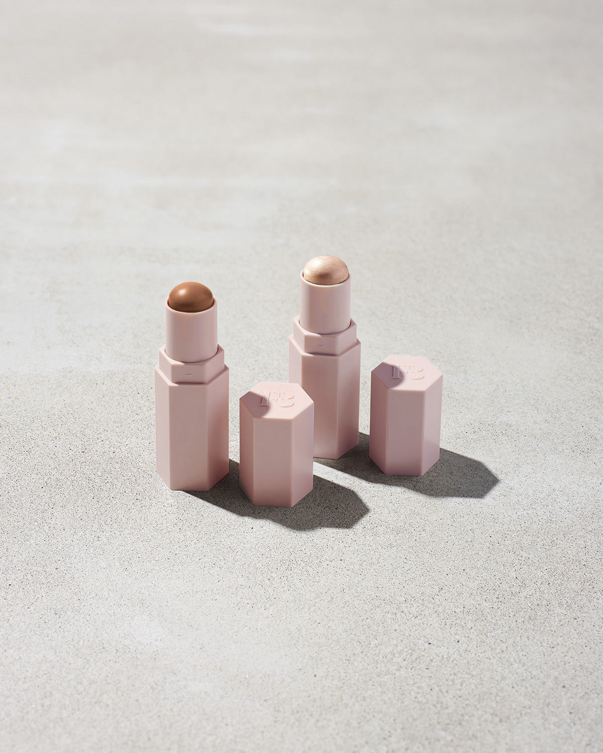 Fenty Beauty Mini Match Stix Duo stick contour highlighter Light Medium
