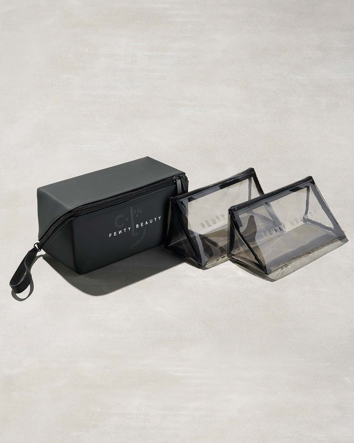 Fenty Beauty CLF trousse maquillage 3 pièces accessoire