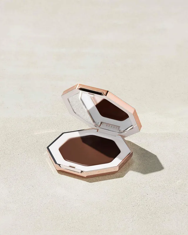 Fenty Beauty Cheeks Out bronzer crème Chocolate 5,23 g modulable