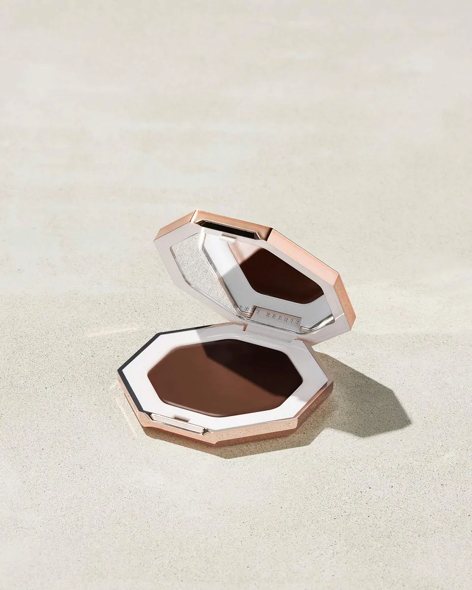 Fenty Beauty Cheeks Out bronzer crème Chocolate 5,23 g modulable