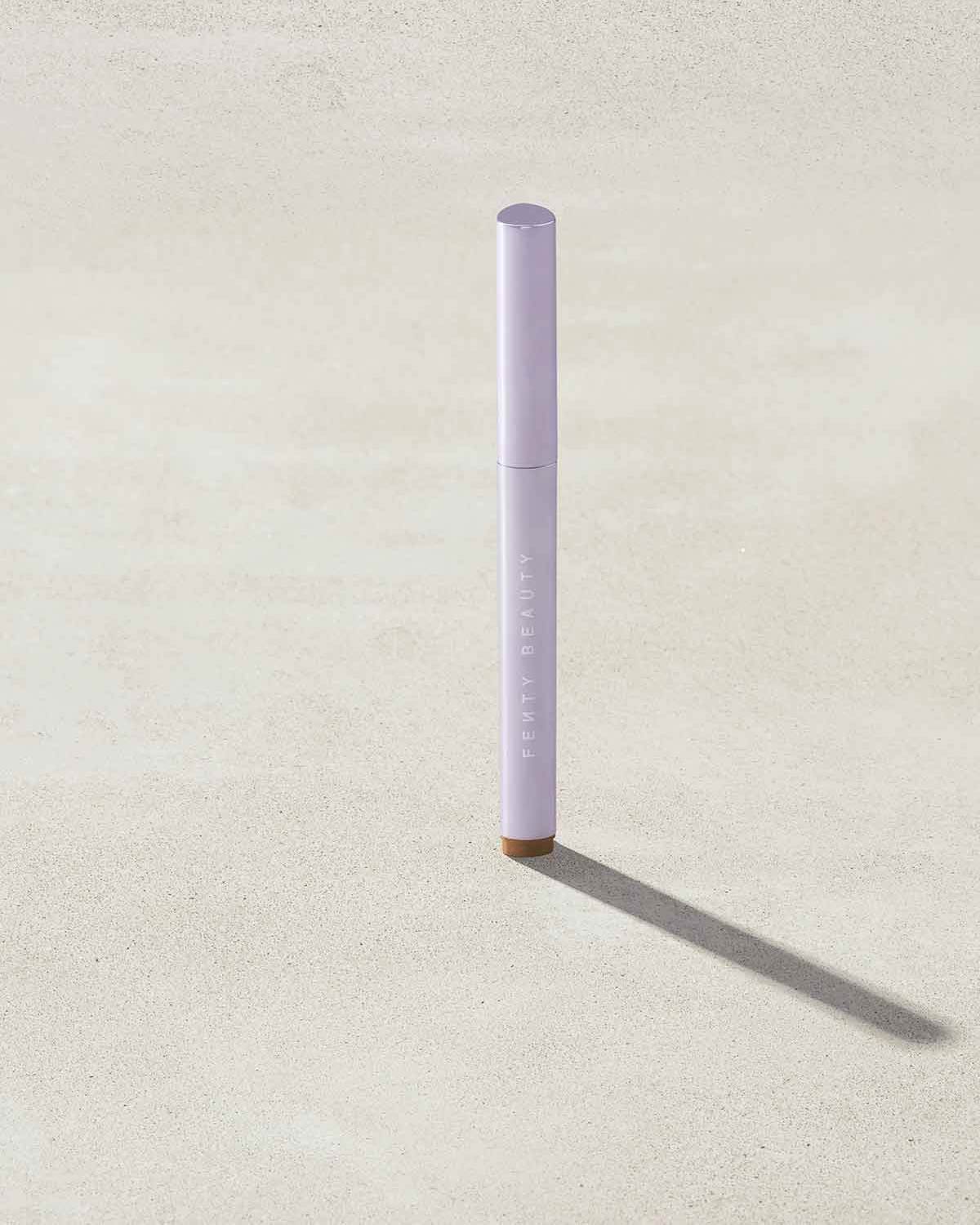 Fenty Beauty Flypencil Crayon Eyeliner Puppy Eyez 0,3 g Irisé