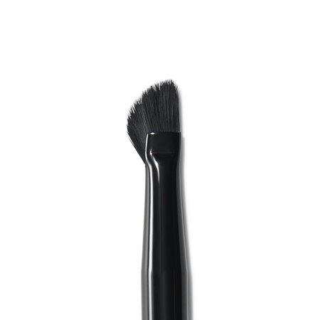 e.l.f. Wing It pinceau eyeliner recourbé trait précis