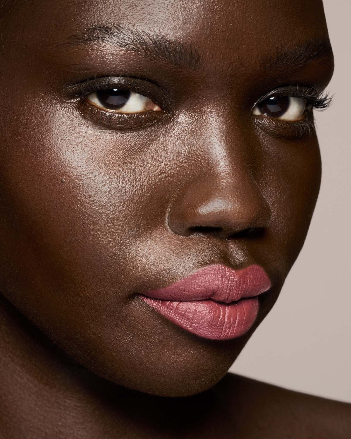 Fenty Beauty Stunna Lip Paint rouge à lèvres RiRi 4 ml mat