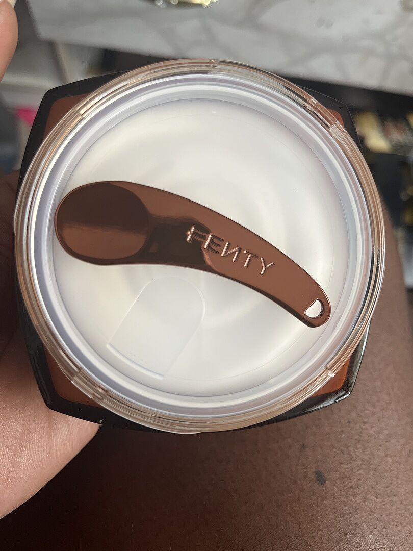 Fenty Parfum Body Crème hydratante 200 ml standard
