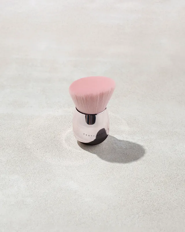 Fenty Beauty Brushes + Tools Pinceau Kabuki 160 Visage Corps