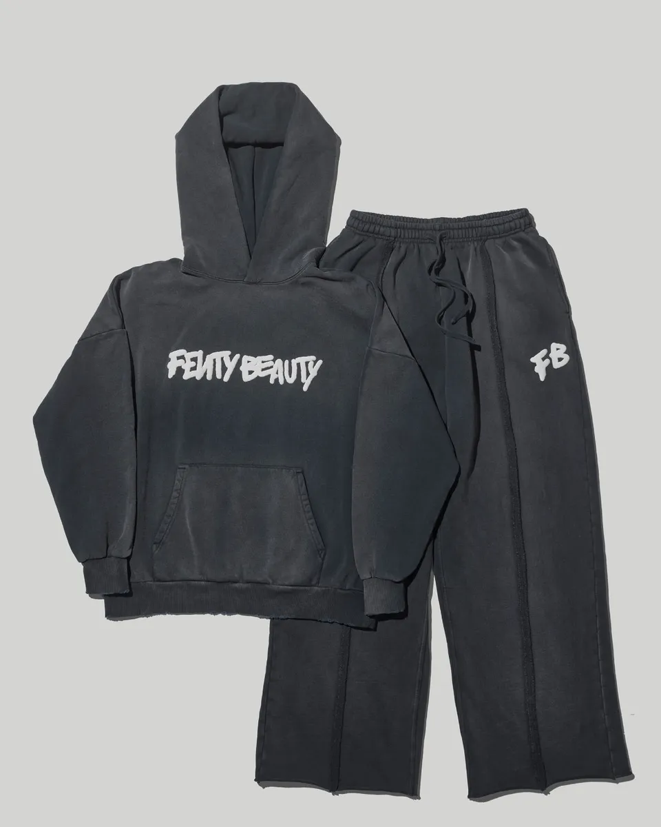 Fenty Beauty Ensemble Hoodie + Jogging Noir Délavé Oversized