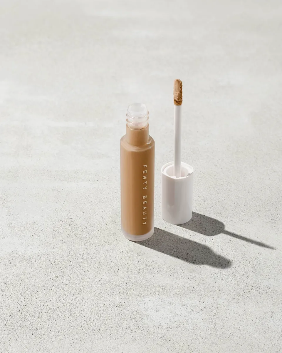 Fenty Beauty Pro Filt'r Instant Retouch Correcteur 330 8 ml fini mat