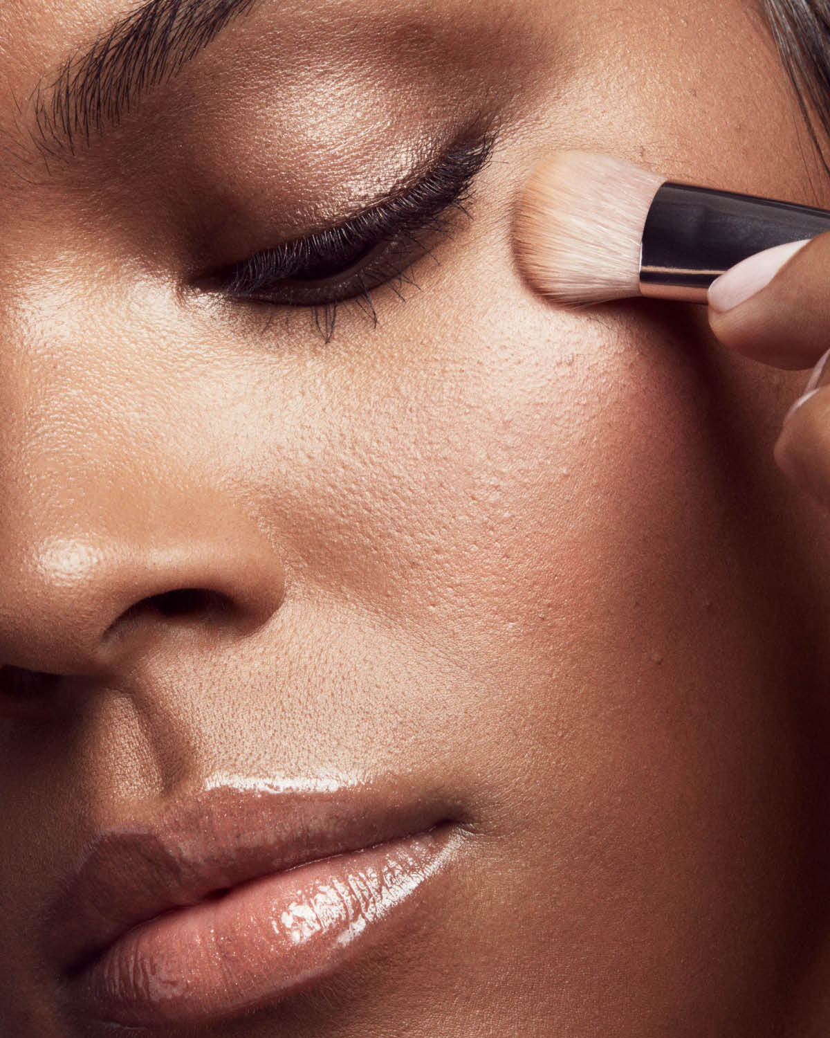 Fenty Beauty Brushes + Tools Precision Concealer Brush 180 Pinceau