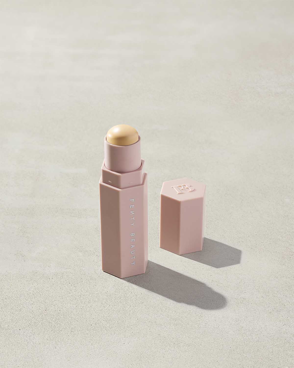 Fenty Beauty Match Stix Correcting Skinstick Banana stick 7,1 g