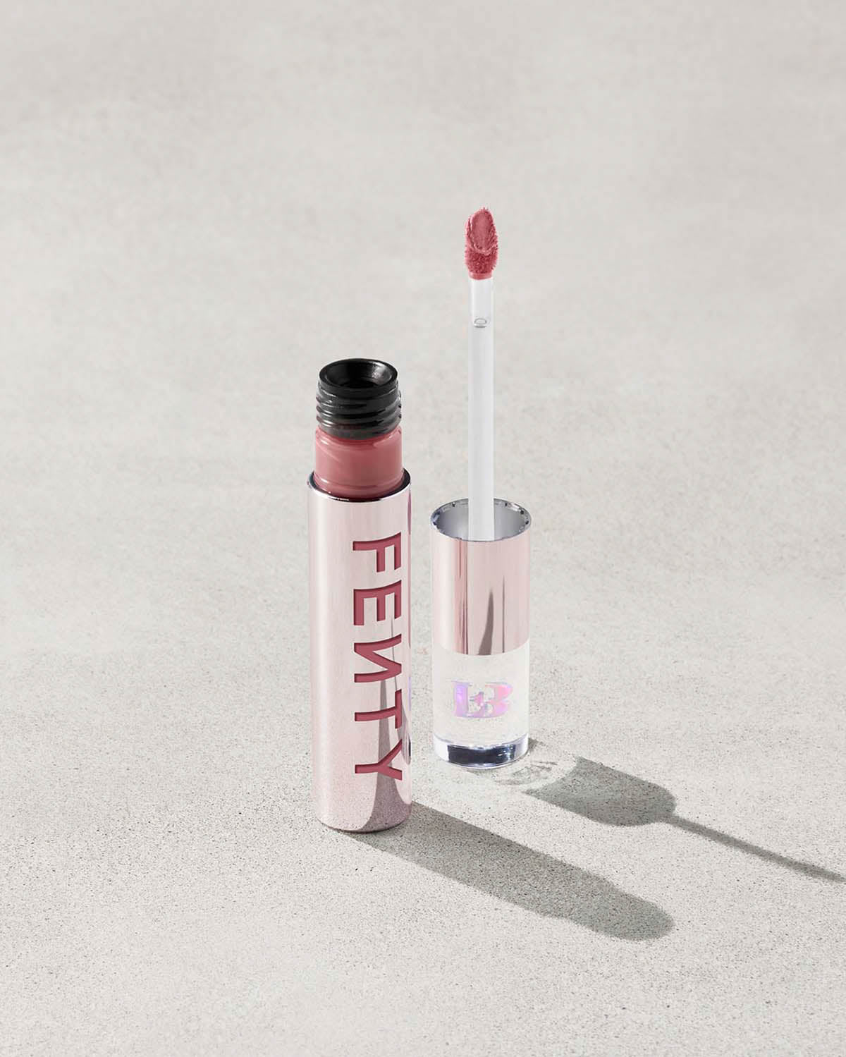 Fenty Beauty Icon Velvet Rouge à lèvres liquide mat Fashion Fiend