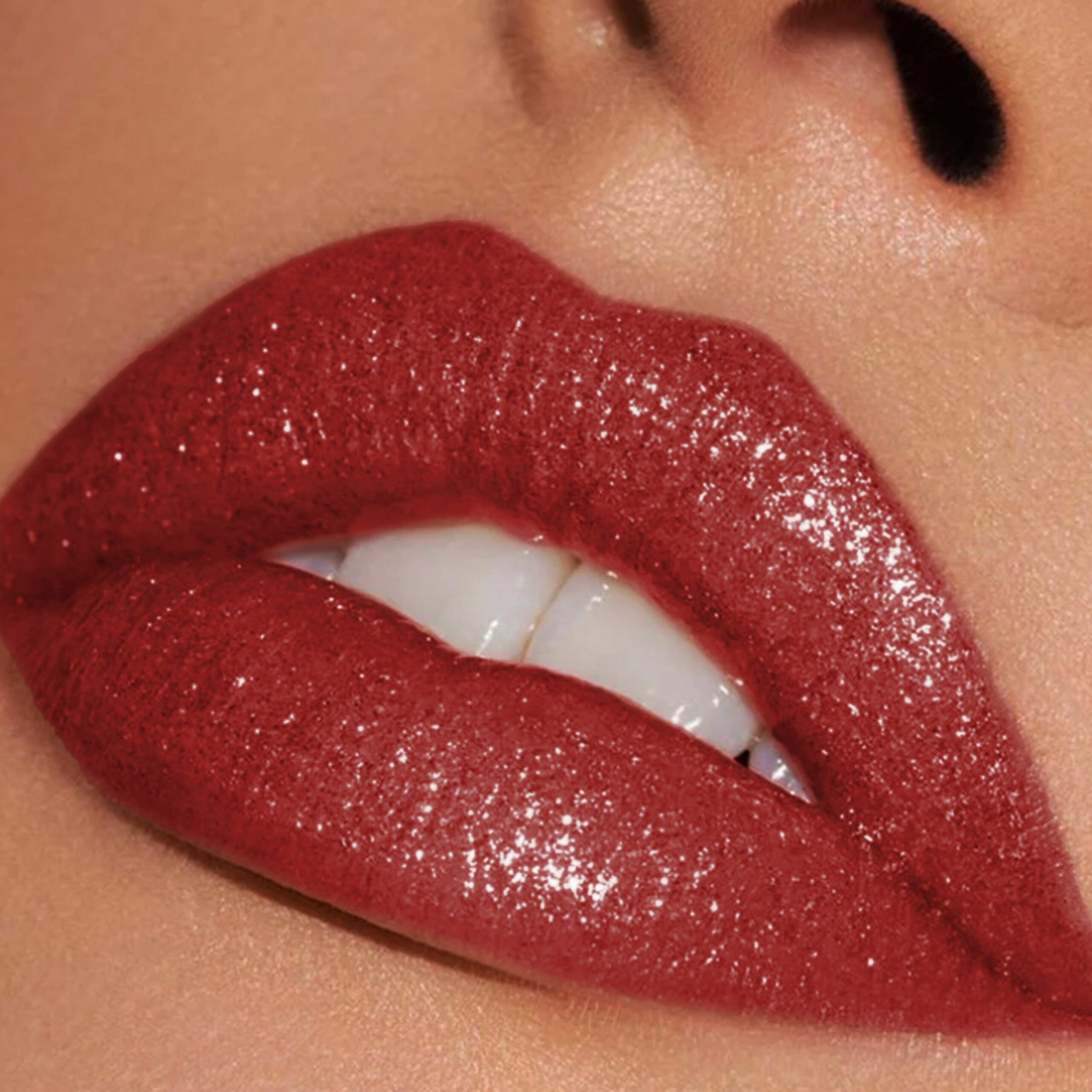 GLAM'UP Les Lèvres Rouge Diamant Shiny Rose N°4 pailleté