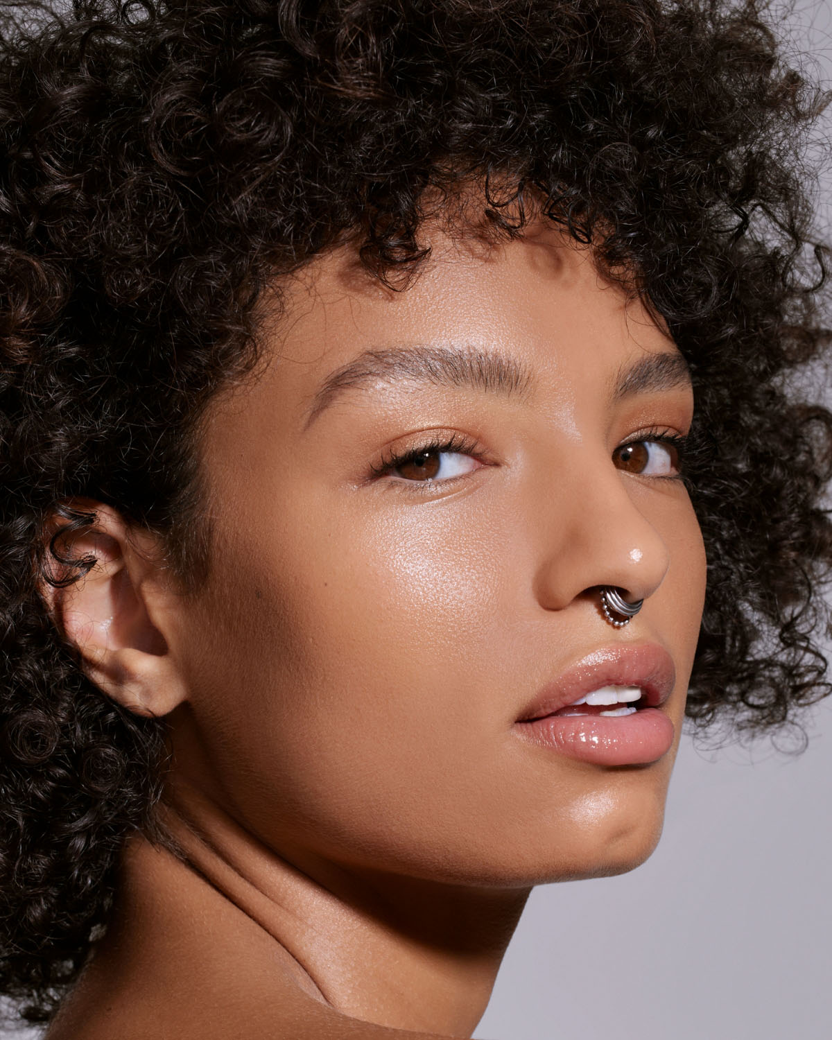 Fenty Beauty Hydra Vizor Huez crème teintée SPF30 teinte 5 50 ml