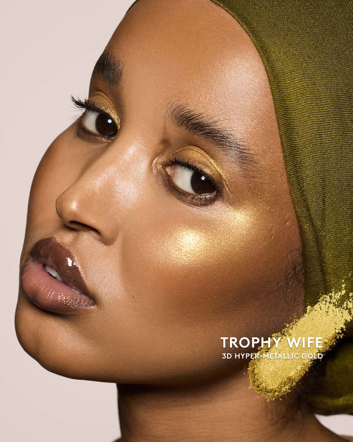 Fenty Beauty Mini Killawatt highlighter Trophy Wife doré