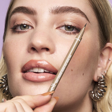 e.l.f. Holy Strokes feutre sourcils waterproof effet naturel