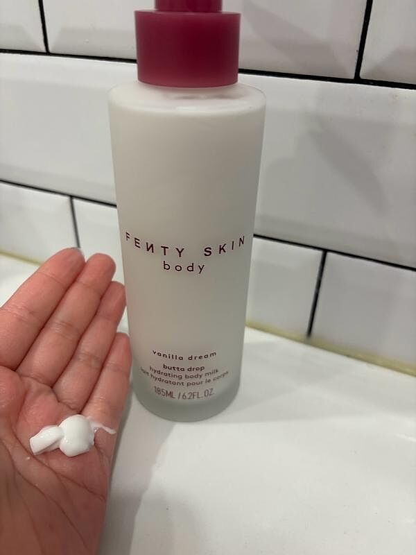 Fenty Beauty Butta Drop lait corps hydratant Salted Caramel 185 mL