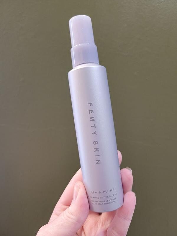 Fenty Beauty Dew N Plump Brume visage hydratante 100 ml