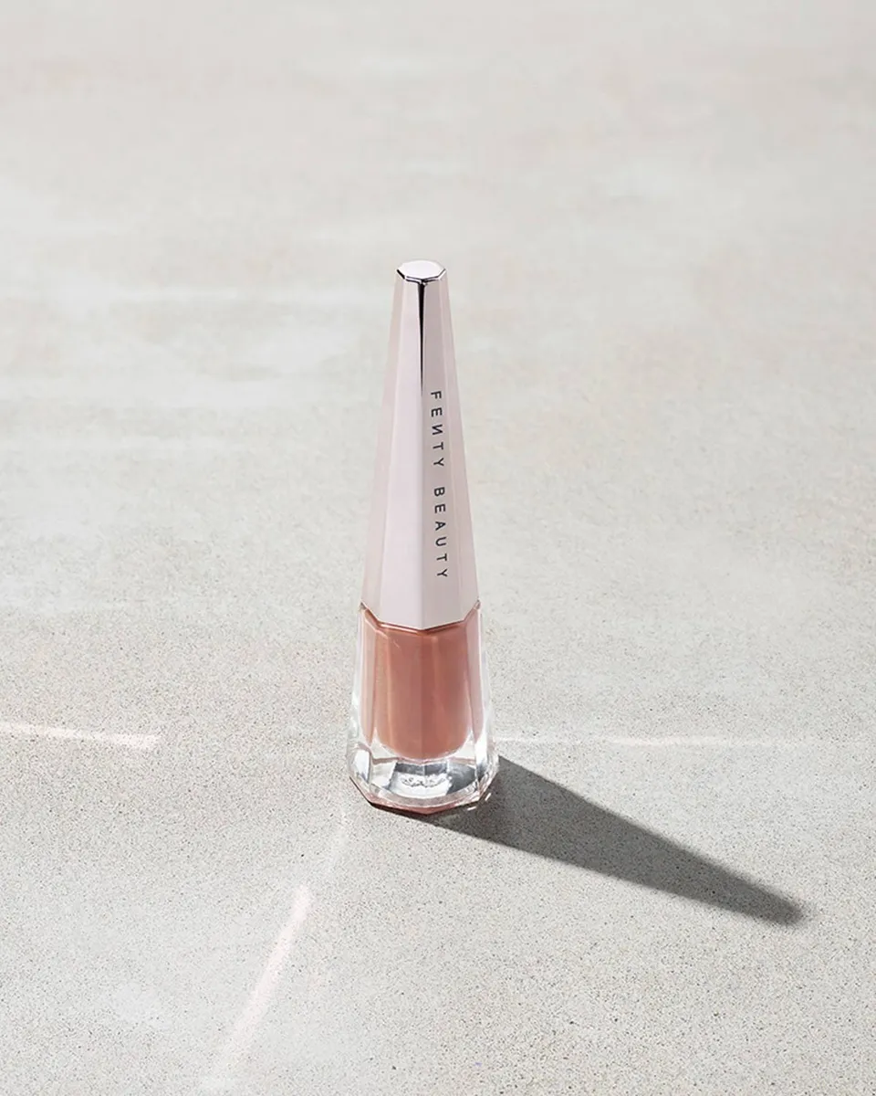Fenty Beauty Stunna Lip Paint rouge à lèvres Unbutton 4 ml mat