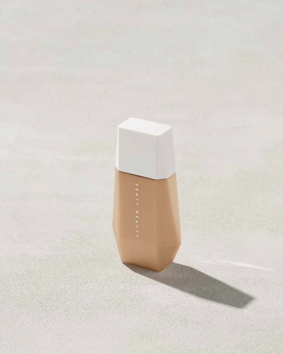 Fenty Beauty Eaze Drop 7 fond de teint 32 ml fini naturel