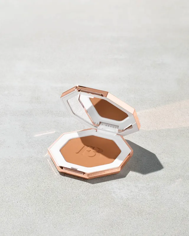 Fenty Beauty Sun Stalk'r Poudre Bronzante Bajan Gyal 6,23 g Mat