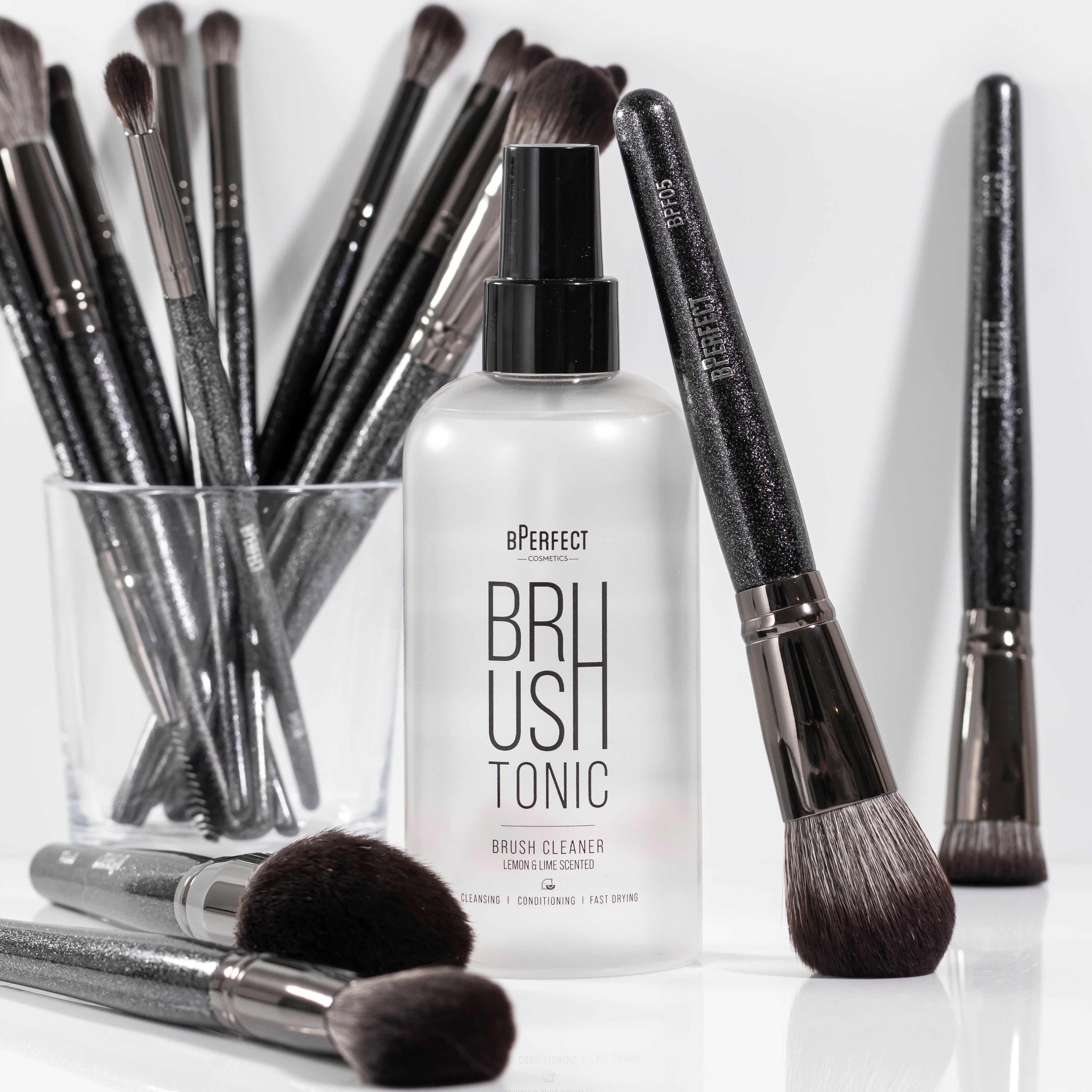 Be Perfect Brush Tonic nettoyant pinceaux 250 ml
