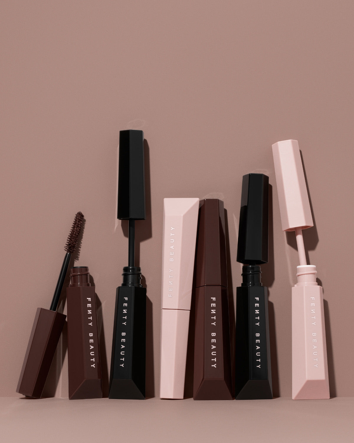 Fenty Beauty Hella Thicc Mascara Volume Let'z Be Blunt 10 mL