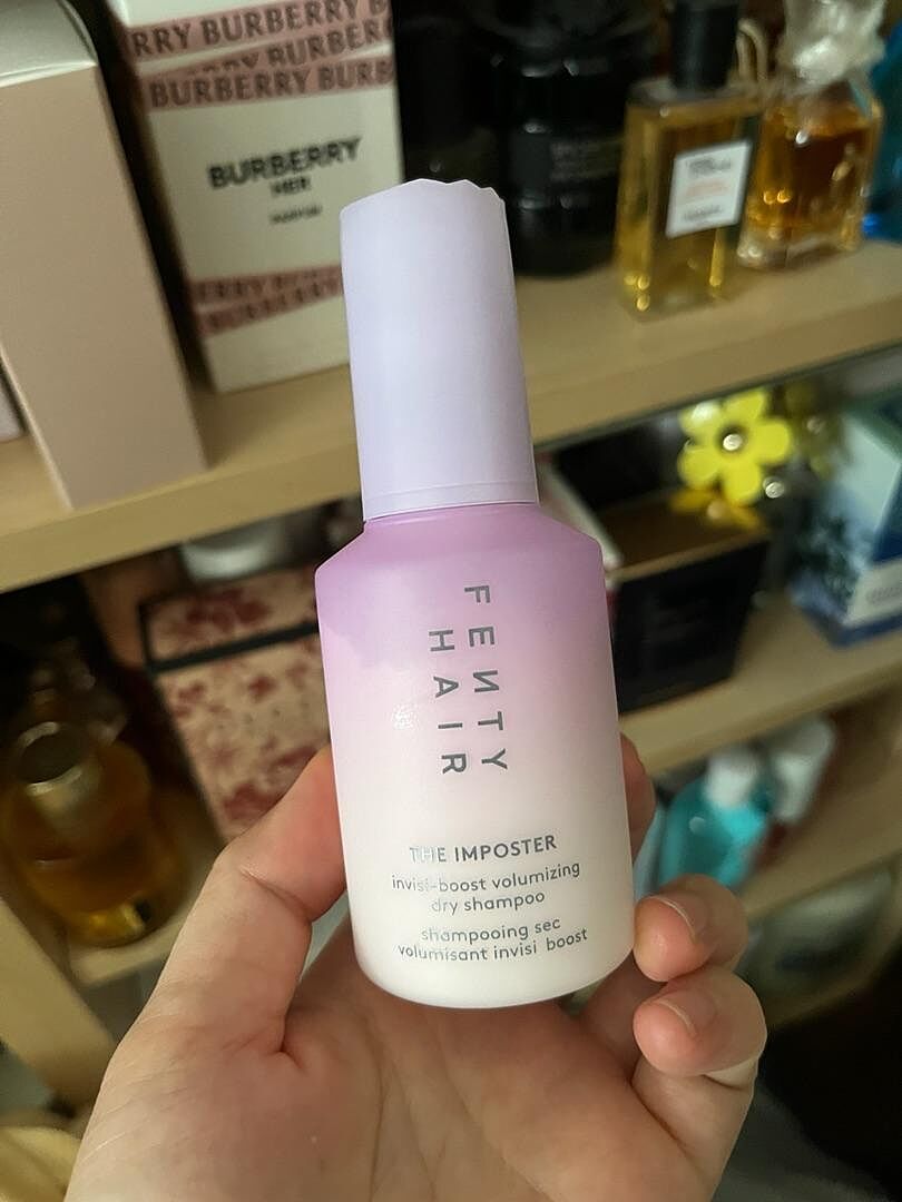 Fenty Hair The Imposter shampoing sec poudre volume sans trace