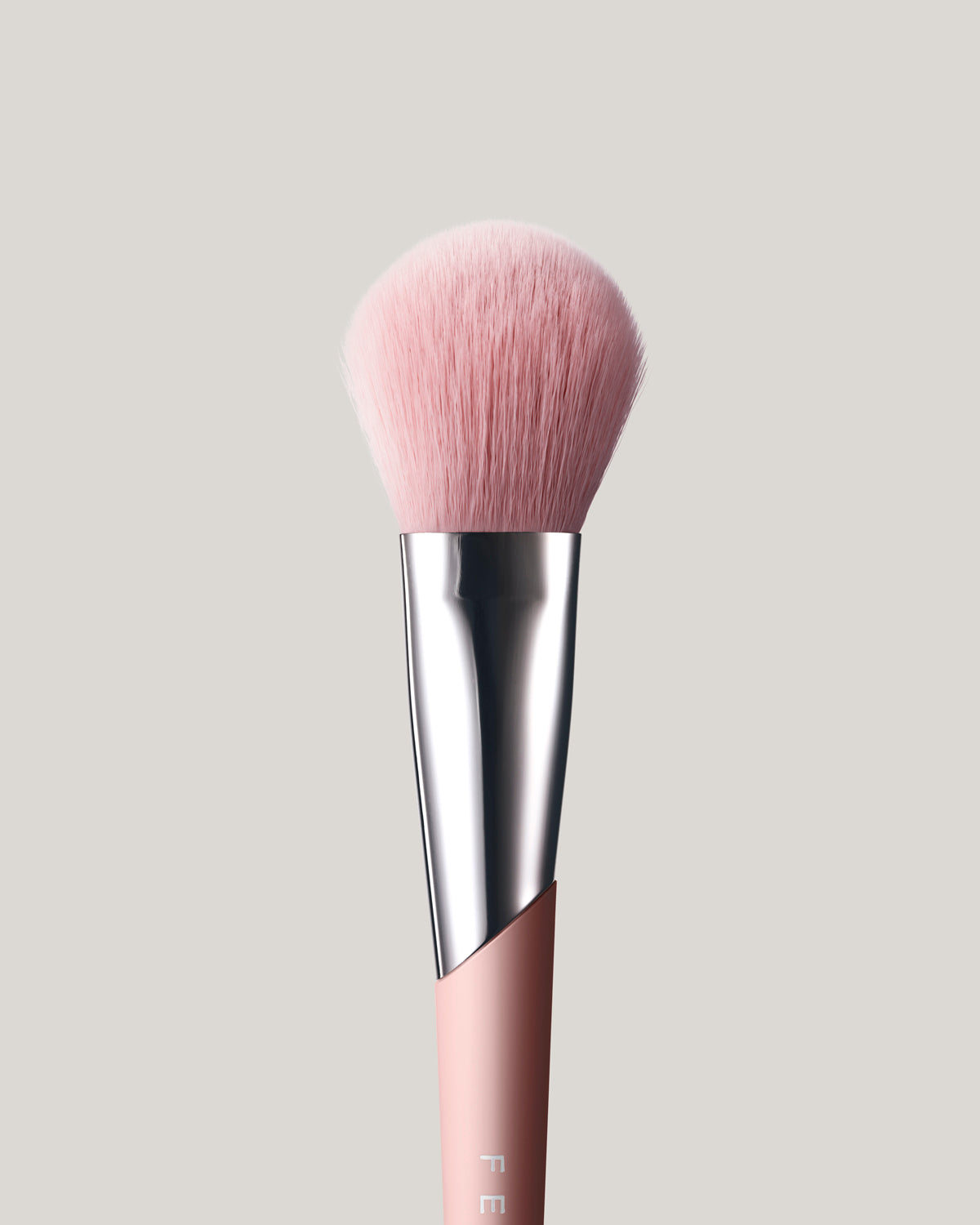 Fenty Beauty Sculpting Bronzer Brush 195 pinceau bronzer