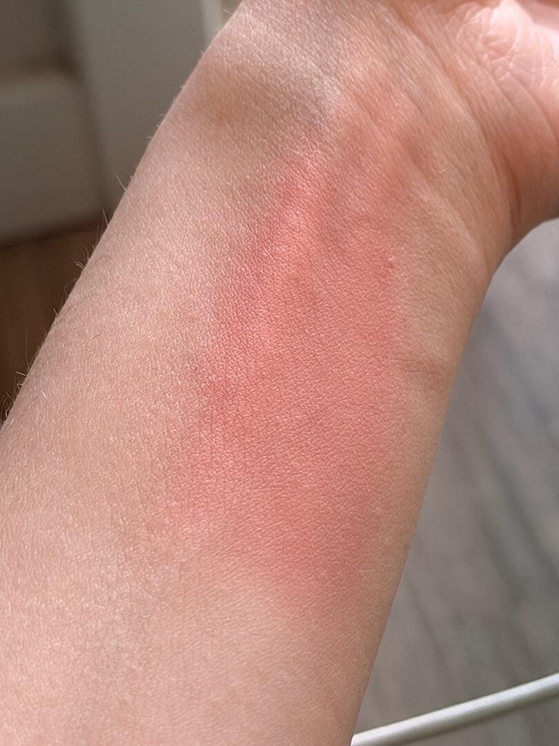 Fenty Beauty Shake N Play Blush Liquide Quit Wine'in Prune