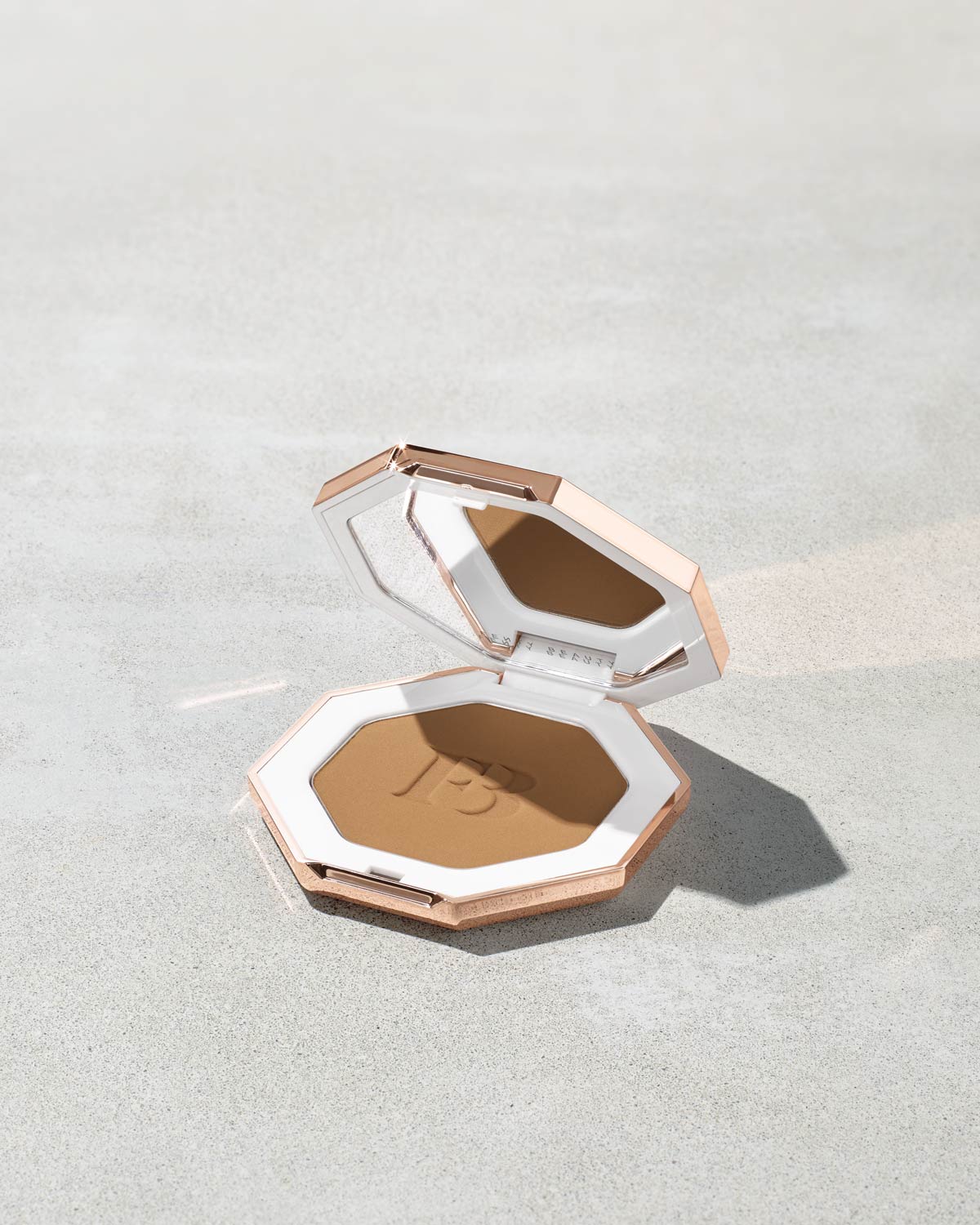 Fenty Beauty Sun Stalk'r Poudre Bronzante I$land Ting 6,23 g Mat