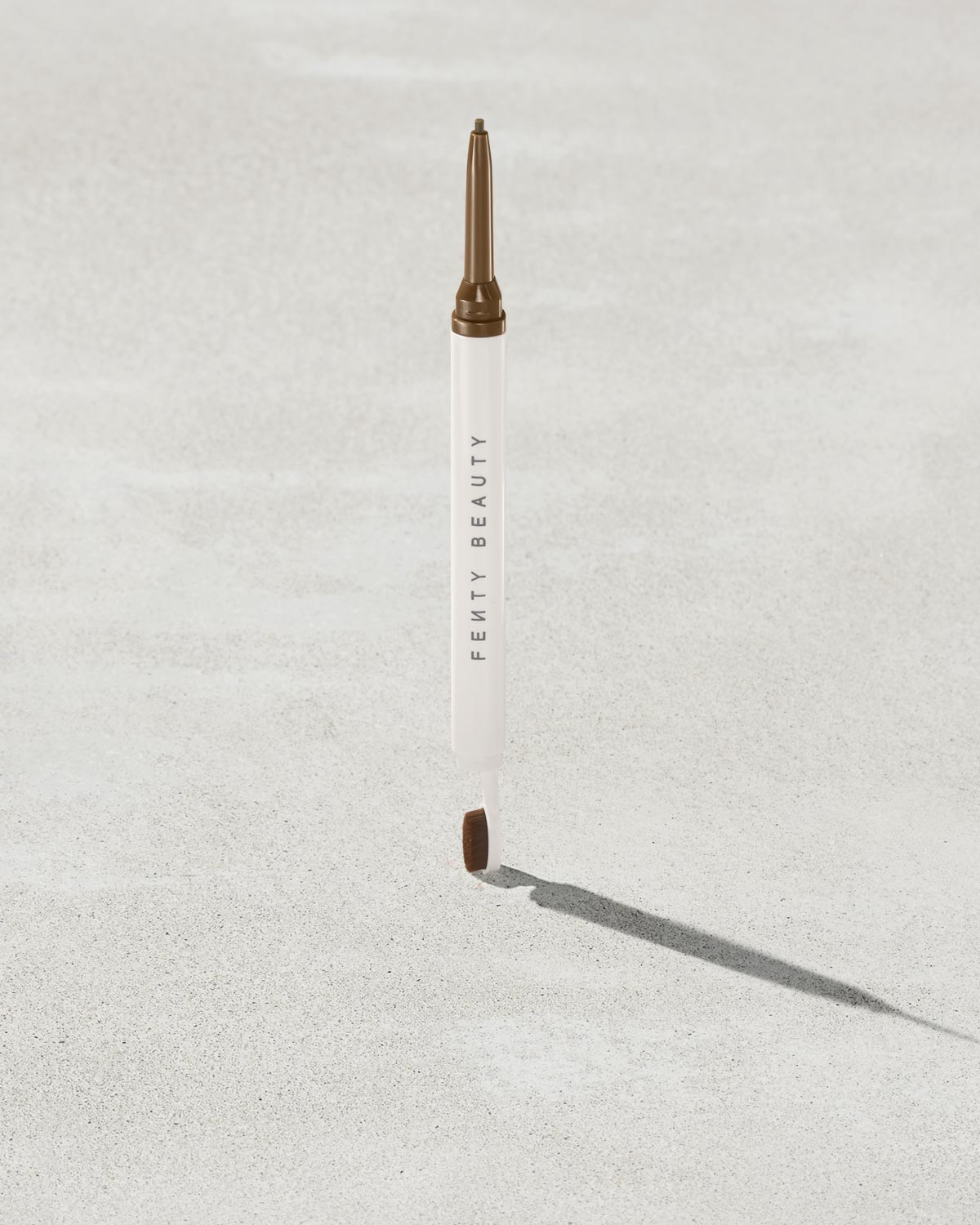 Fenty Beauty Brow MVP Light Brown crayon sourcils 0,07 g