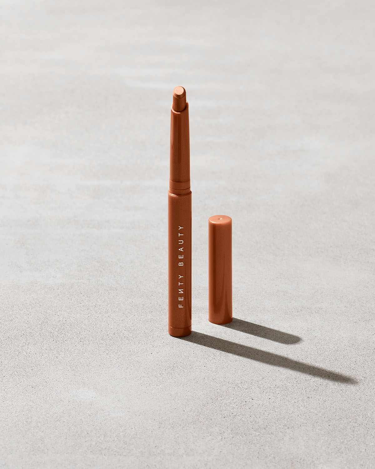 Fenty Beauty Shadowstix Fard à Paupières U Ain't Reddy 10 mL Rouge