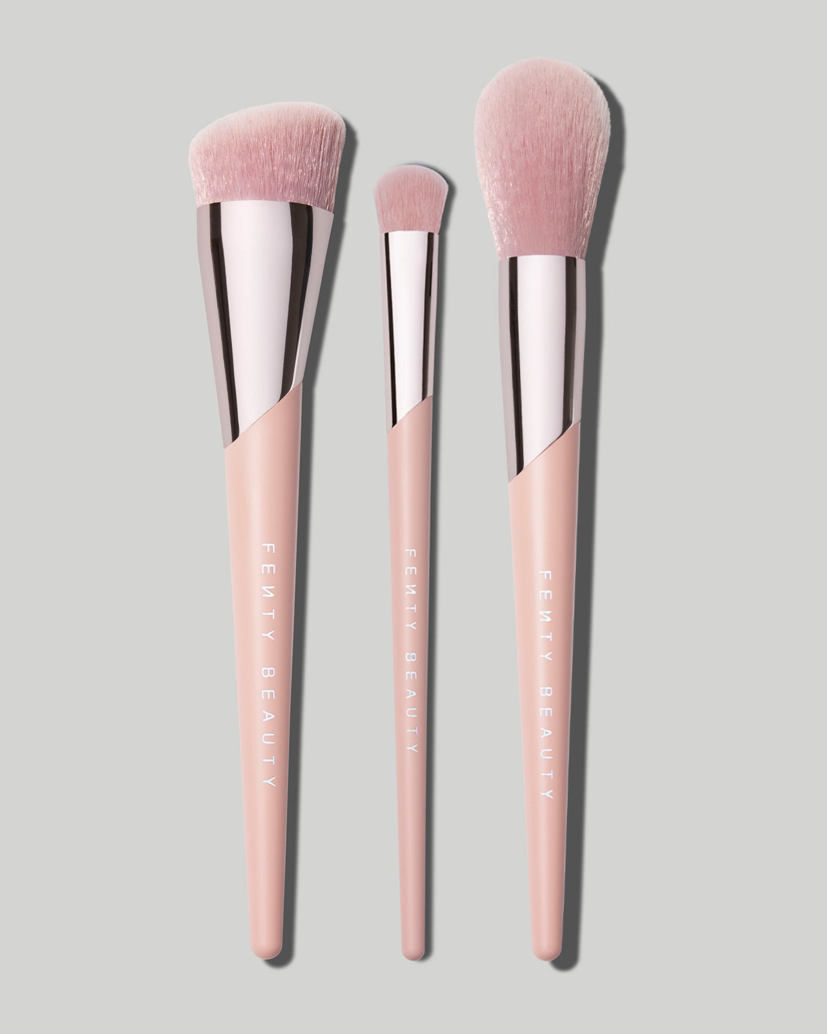 Fenty Beauty Set pinceaux et éponge bundle perso teint complet