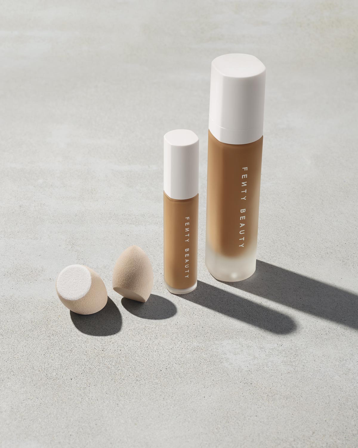 Fenty Beauty Lil Precision éponge maquillage duo 105 mini