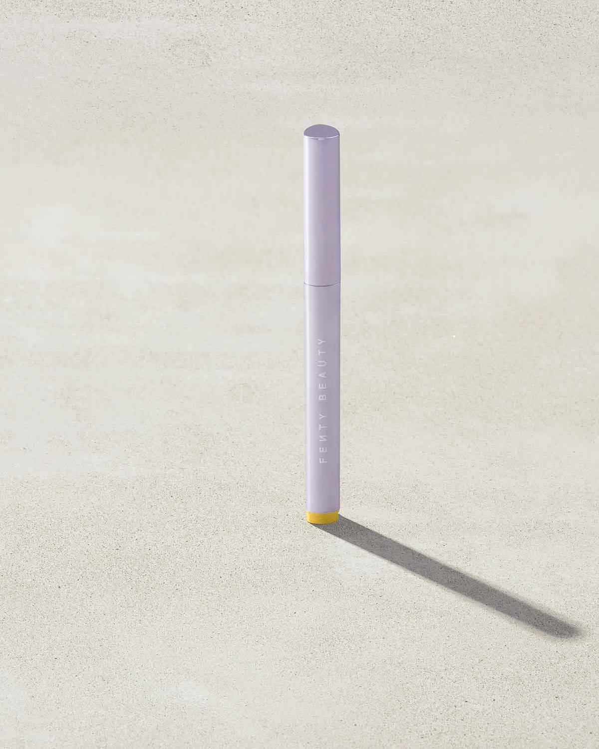 Fenty Beauty Flypencil Longwear Pencil Eyeliner doré Grillz 0,3 g