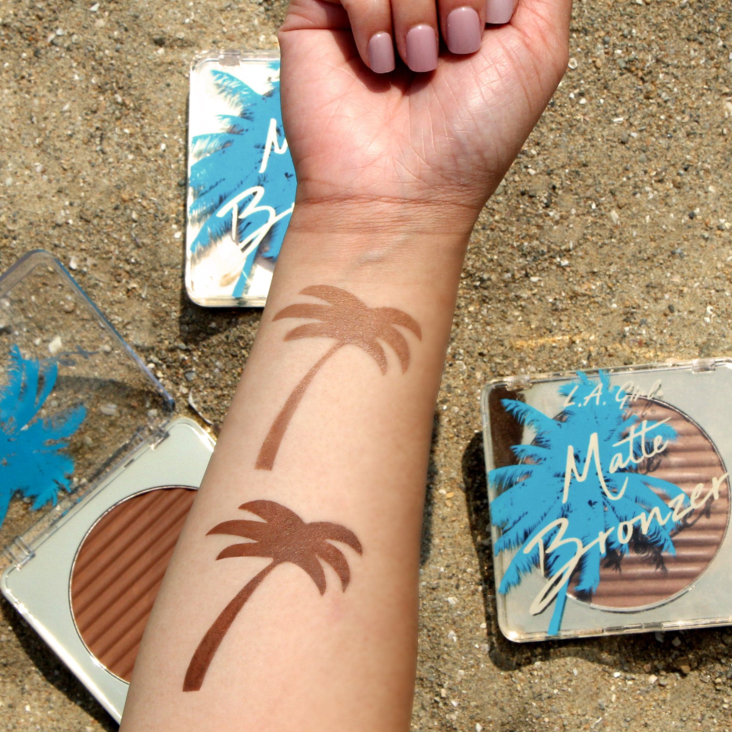 L.A. Girl Contour GBL413 bronzer mat Beach