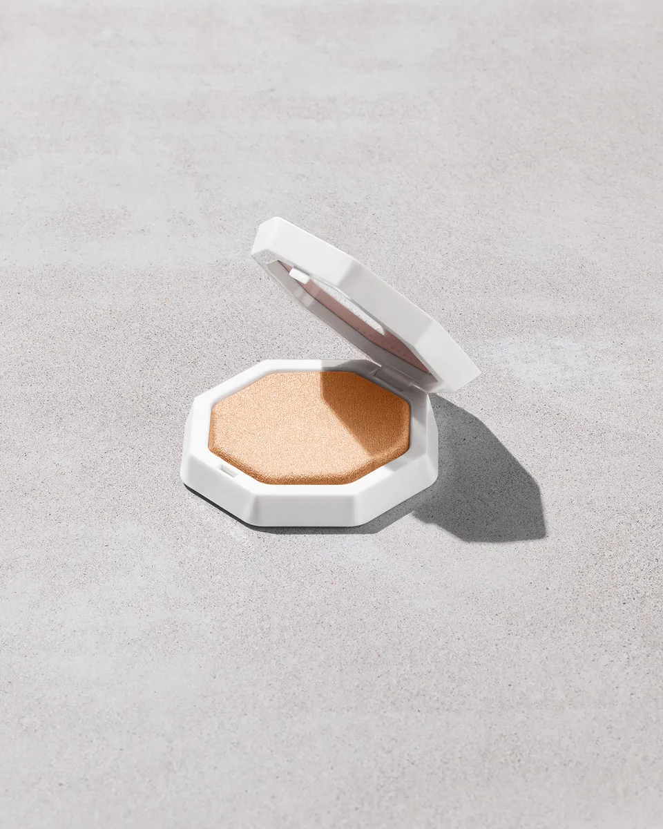Fenty Beauty Demi'Glow Enlumineur Prosecco 8 ml