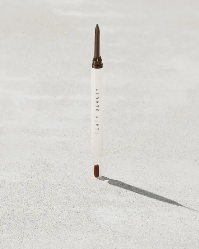 Fenty Beauty Brow MVP crayon sourcils black-brown 0,07 g waterproof