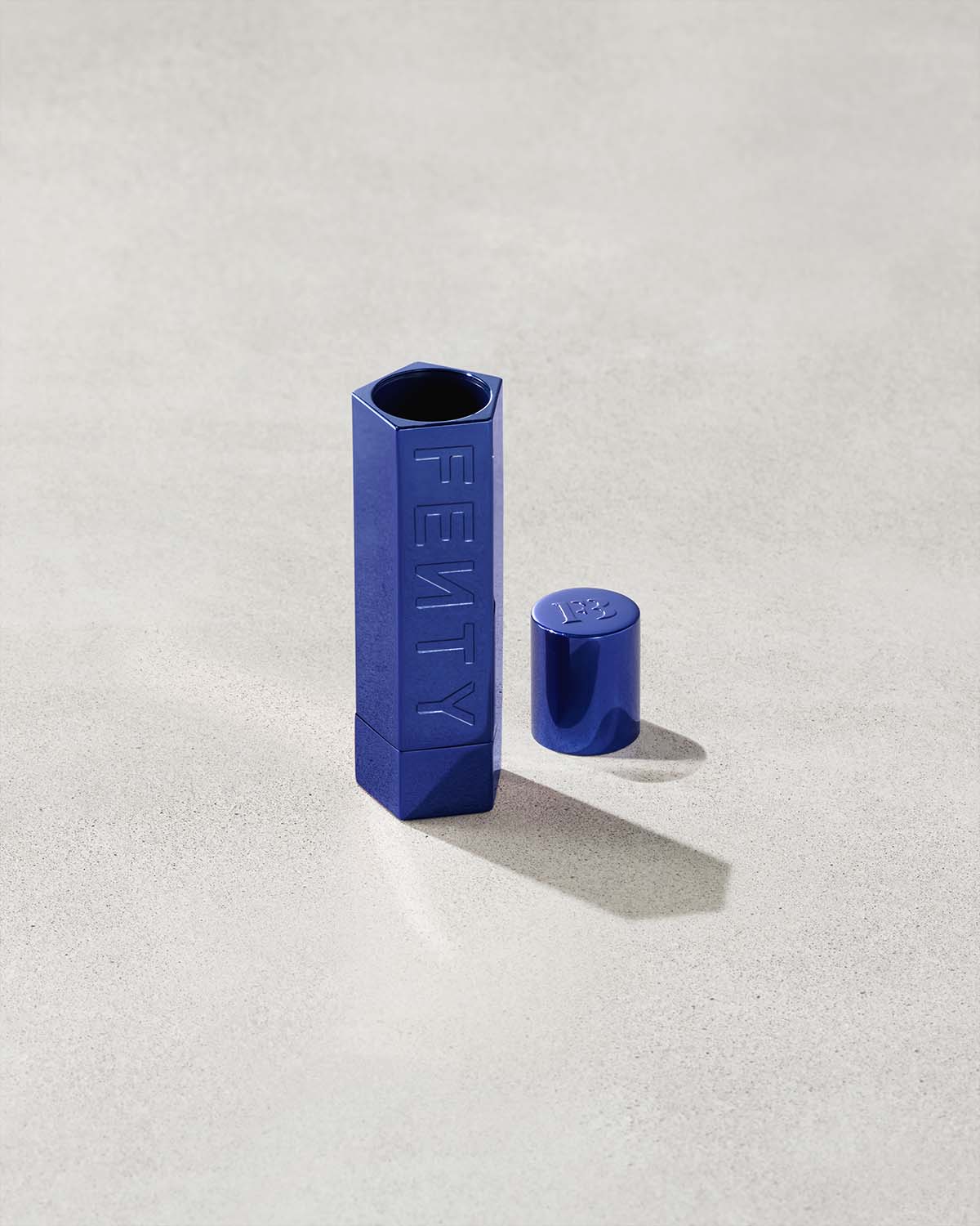 Fenty Beauty Fenty Icon étui rouge à lèvres Navy Edition