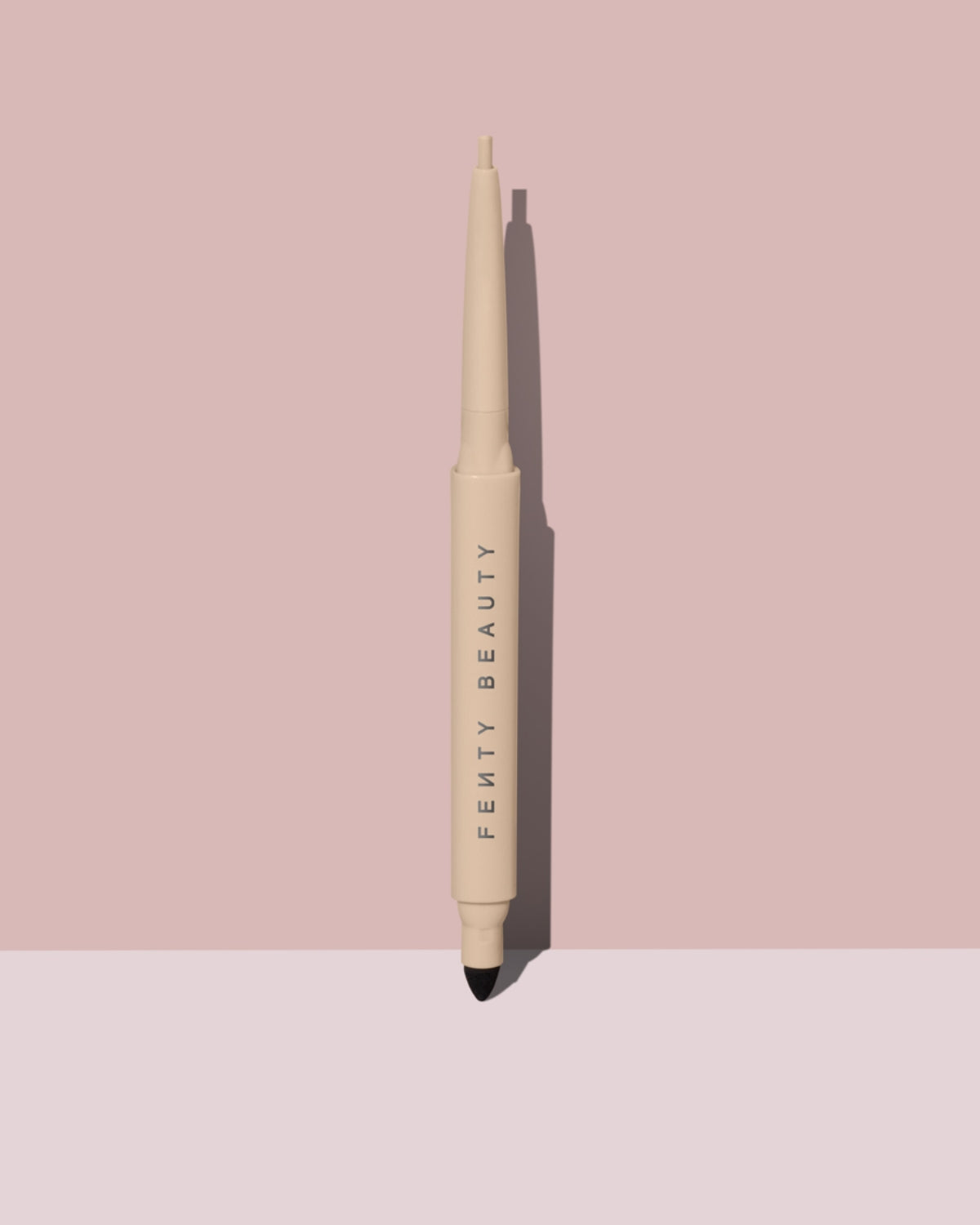 Fenty Beauty Fine Linez Eyeliner Vanilla Killa 0,55 mL Waterproof