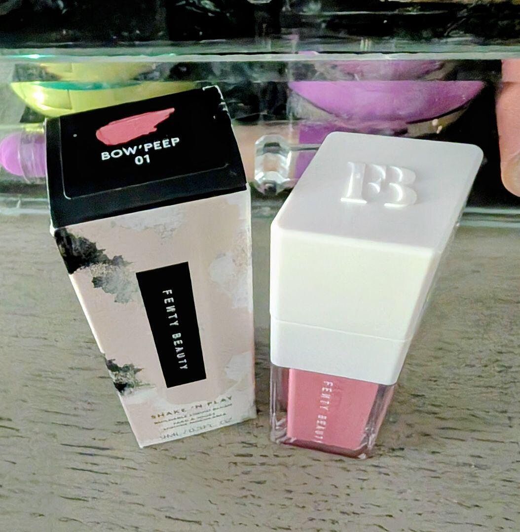 Fenty Beauty Shake N Play Blush Liquide Quit Wine'in Prune