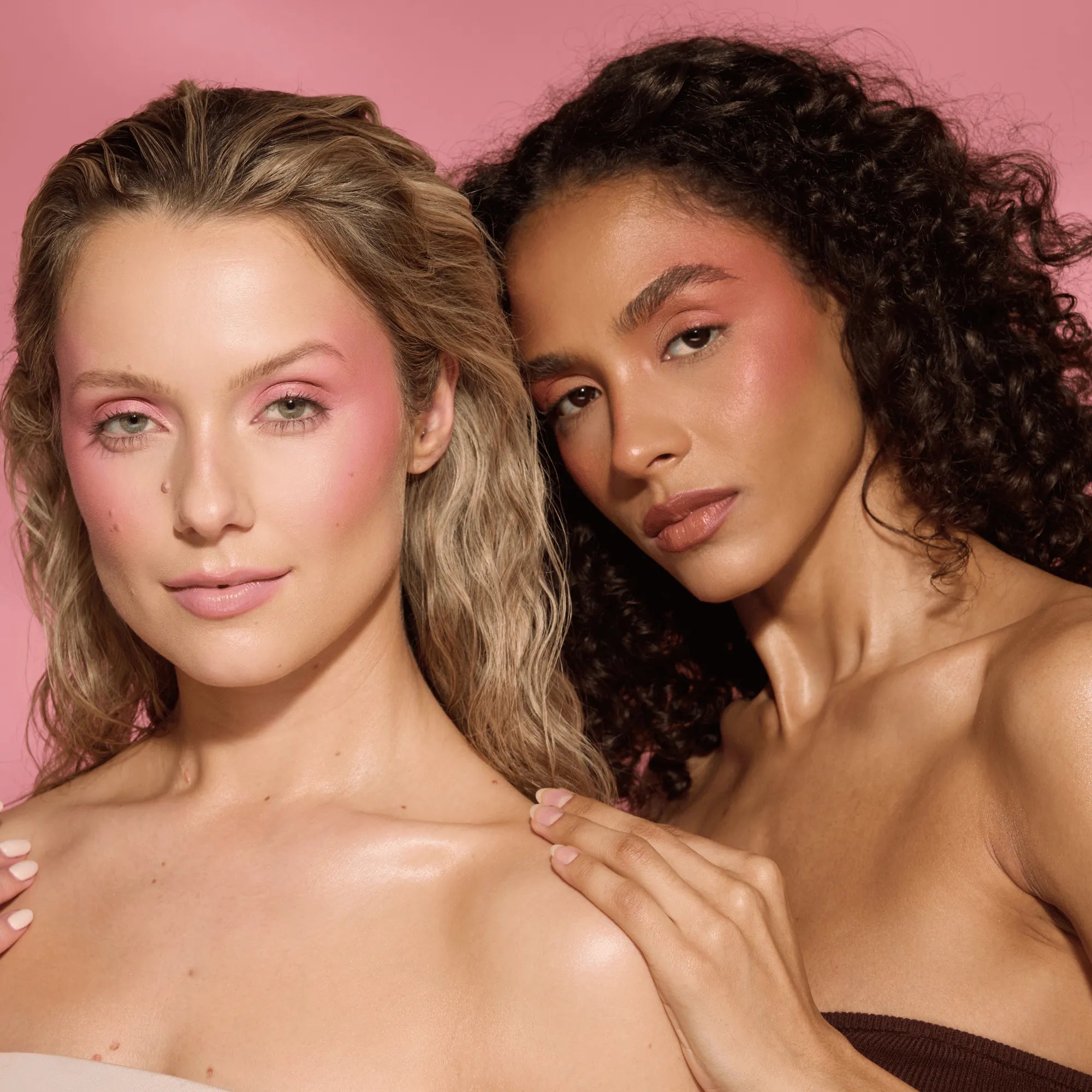 BPerfect Scorched Luxe Blush poudre Flushed rose teint unifié 6 g