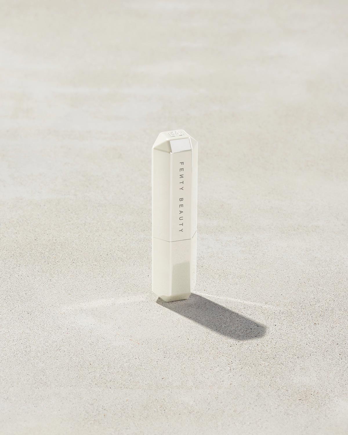 Fenty Beauty Slip Shine rouge à lèvres Glazed 2,8 g brillant