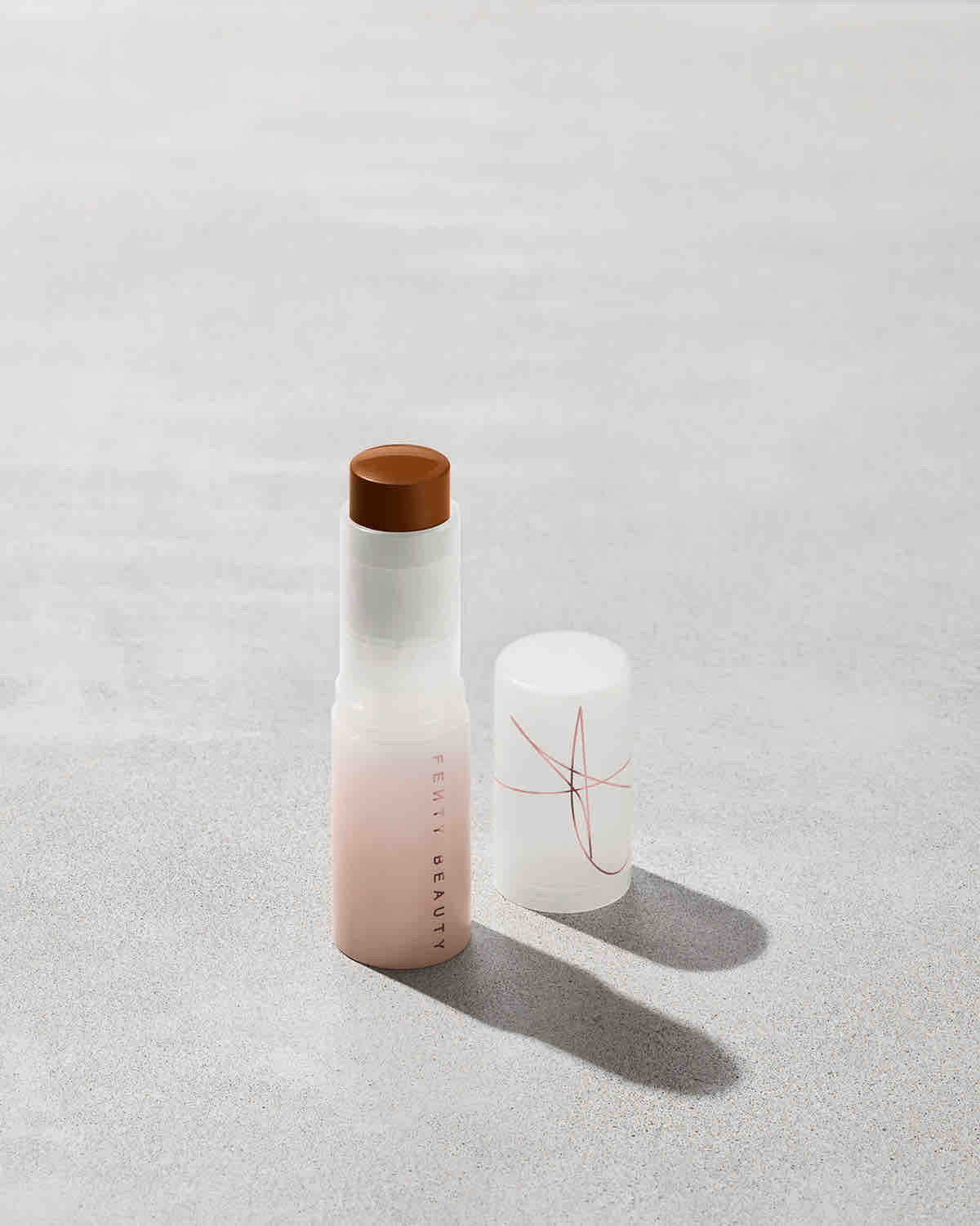 Fenty Beauty Eaze Drop Blur + Smooth Tint Stick fond de teint teinte 23 fini naturel