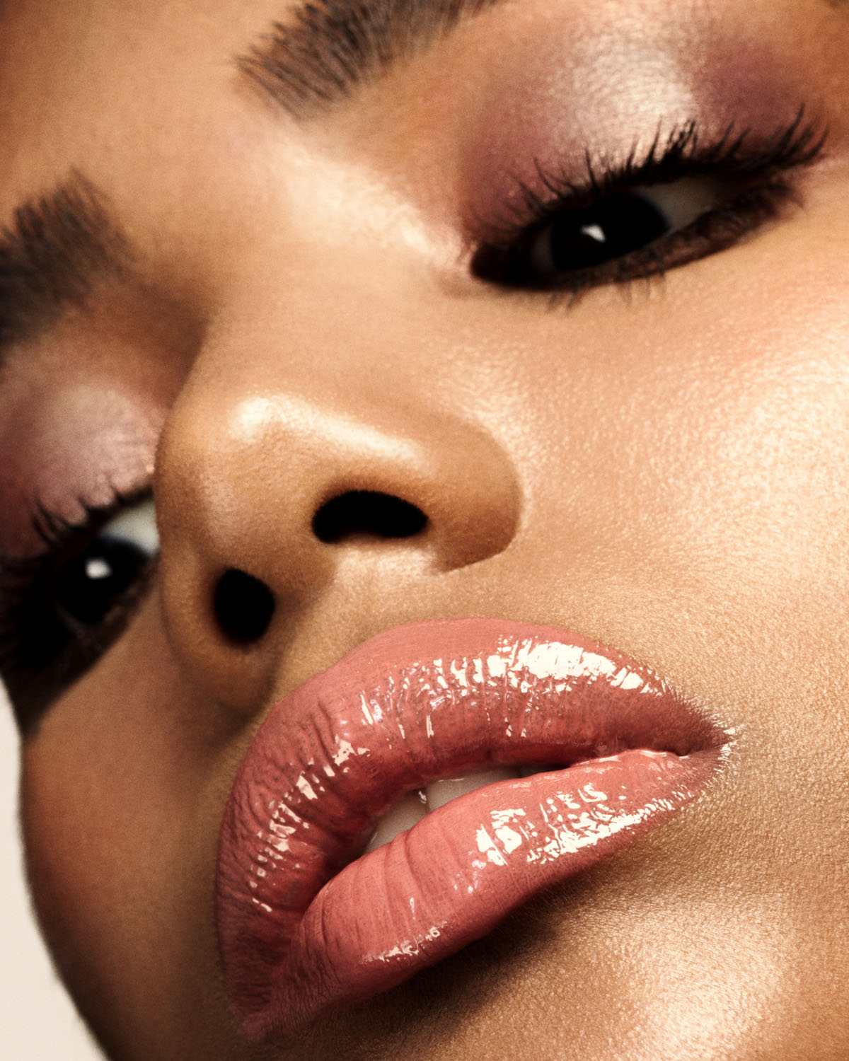 Fenty Beauty Gloss Bomb Heat Luminizer Gloss Candy Lava 9 mL repulpant
